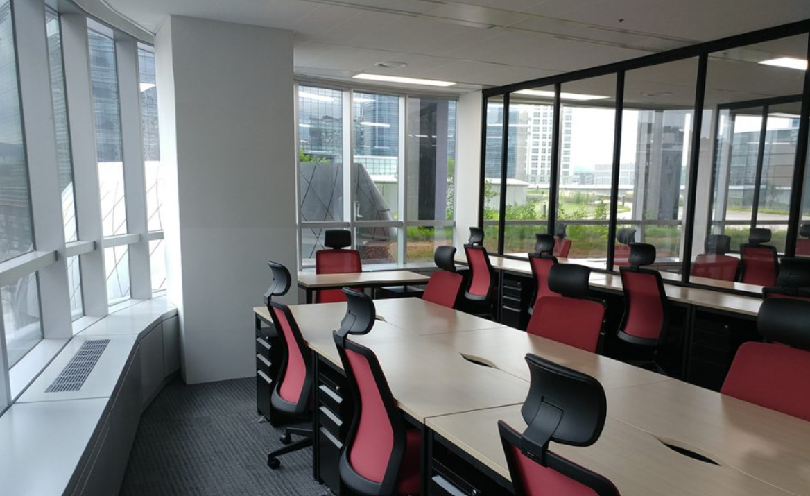 판교 워크앤올 회의실