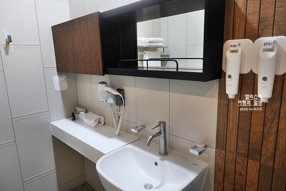 동묘역 구제시장 근처 호텔 디엠 DM, 시네마룸(넷플릭스 무제한, 팝콘+콜라 서비스) 동대문 종로 근처 호텔