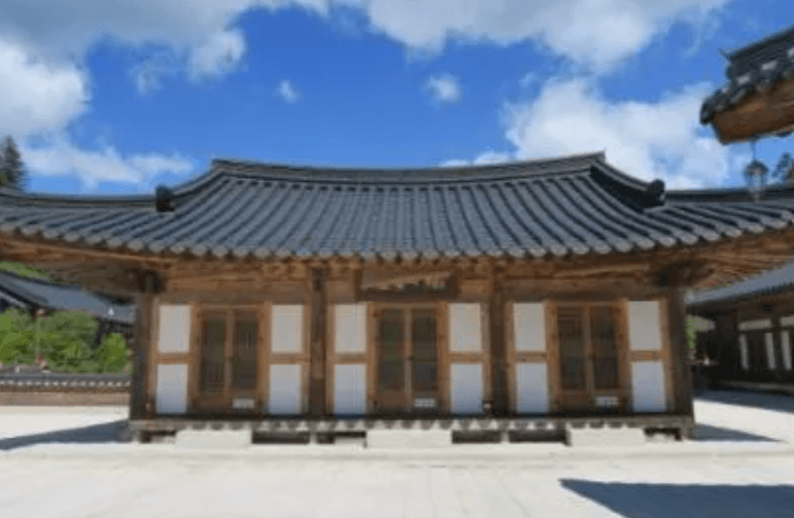 월정사 템플스테이 가이드: 전나무 숲길