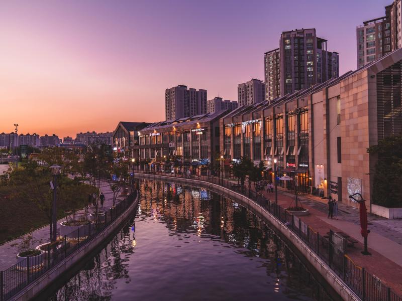 금빛수로&amp;라베니체 수변공원 모습