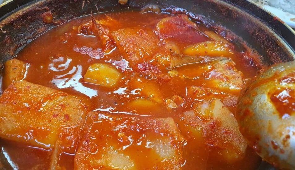 순천에서 만난 전라도 백반의 참맛, 거시기식당 돼지불백 리뷰