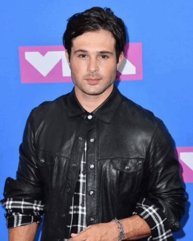 코디 롱고 34세로 사망