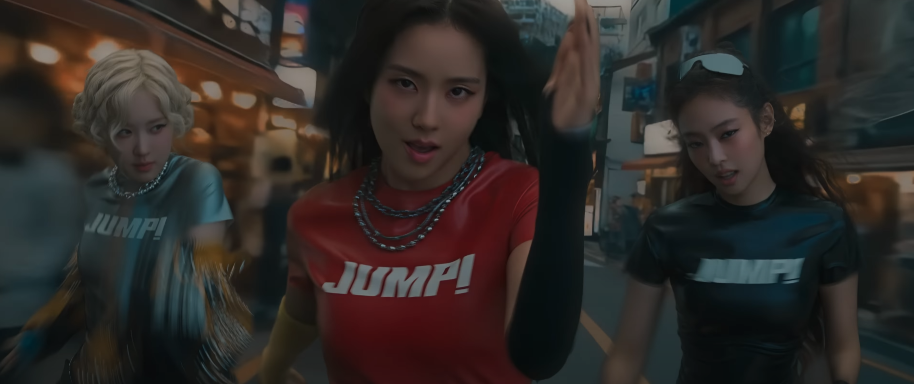 달리는 블랙핑크 맴버들
