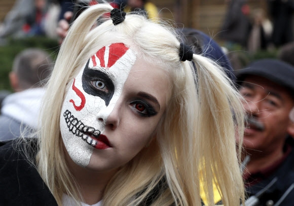 남자를 위한 인기 코스튬