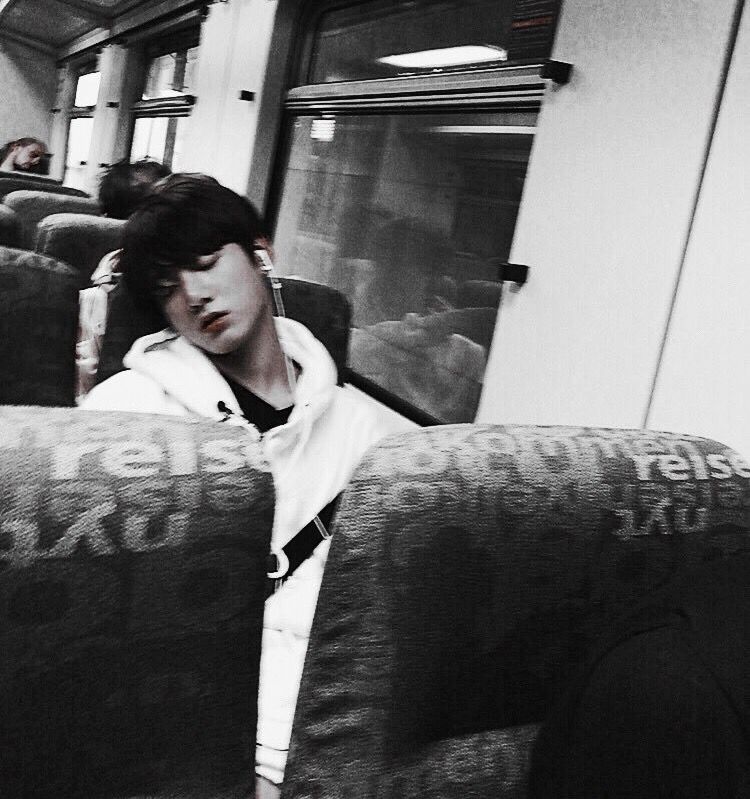 BTS 방탄소년단 정국 블랙스타일