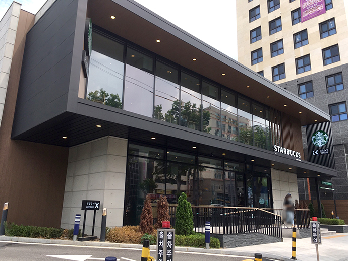 스타벅스-신월동DT점-외관