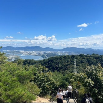 아차산 도보 코스 – 서울 동쪽 조망 명소를 걷다