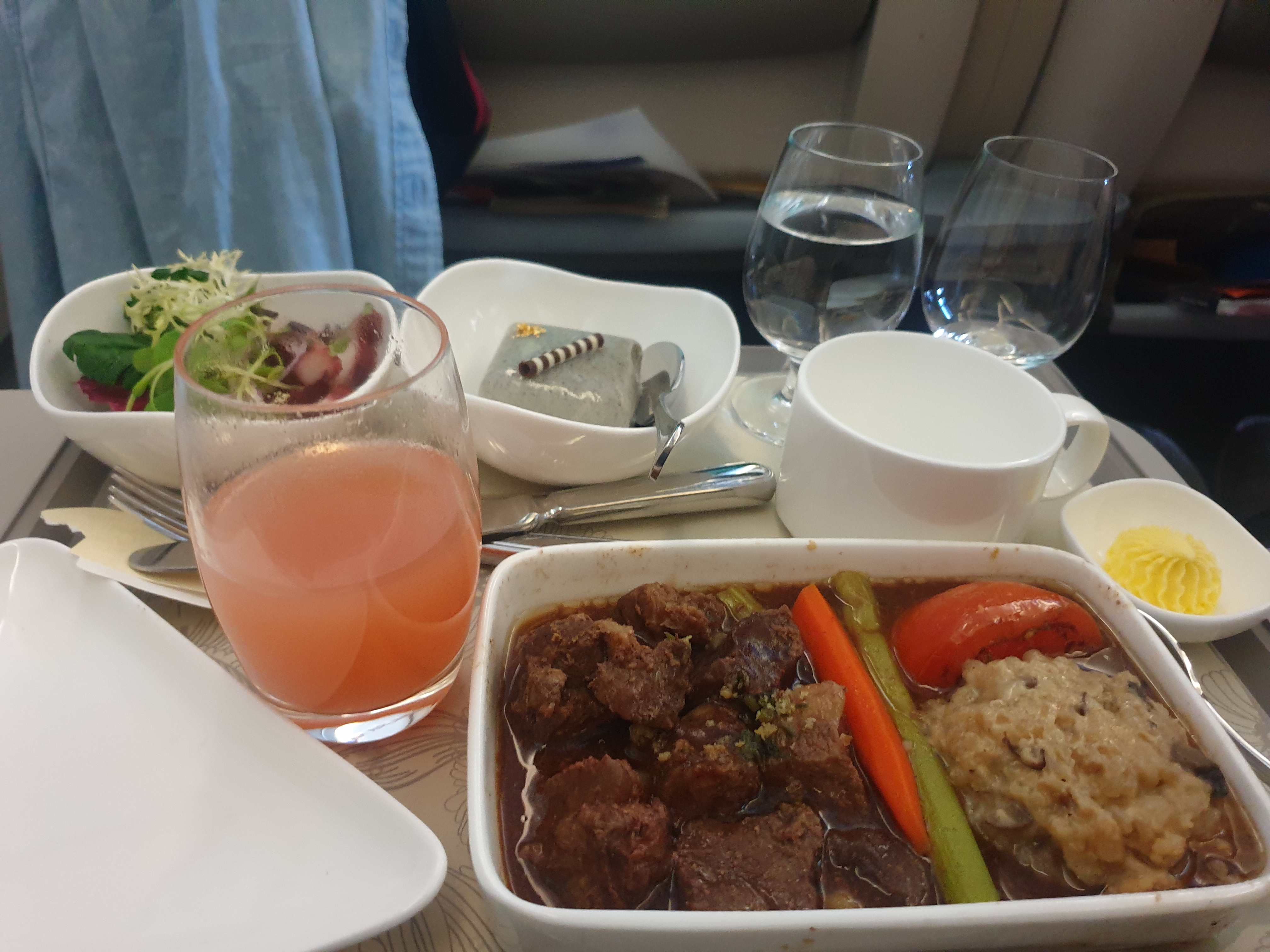 비행기 비지나스 식사