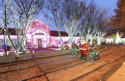 청도 프로방스 산타마을 빛축제 가족 여행지 추천