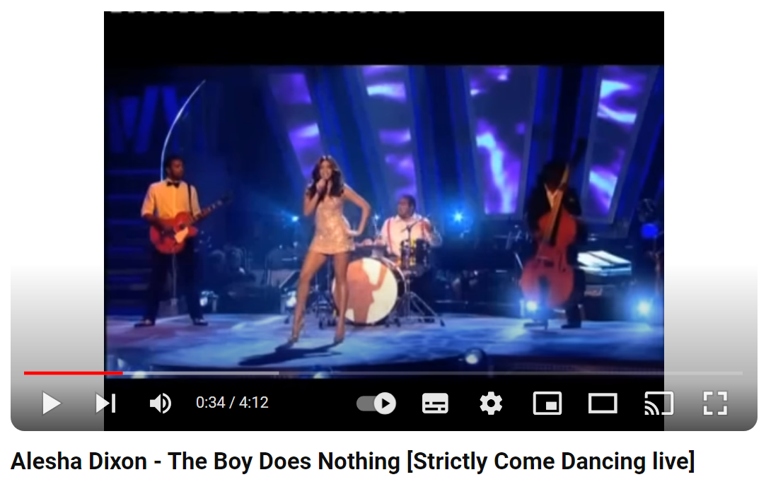 알렉샤-딕슨-The-Boy-Does-Nothing