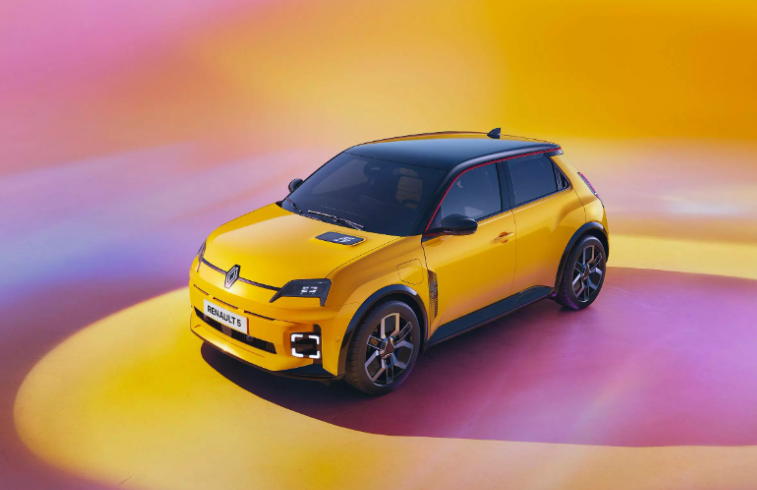 르노-5-e-tech-정면