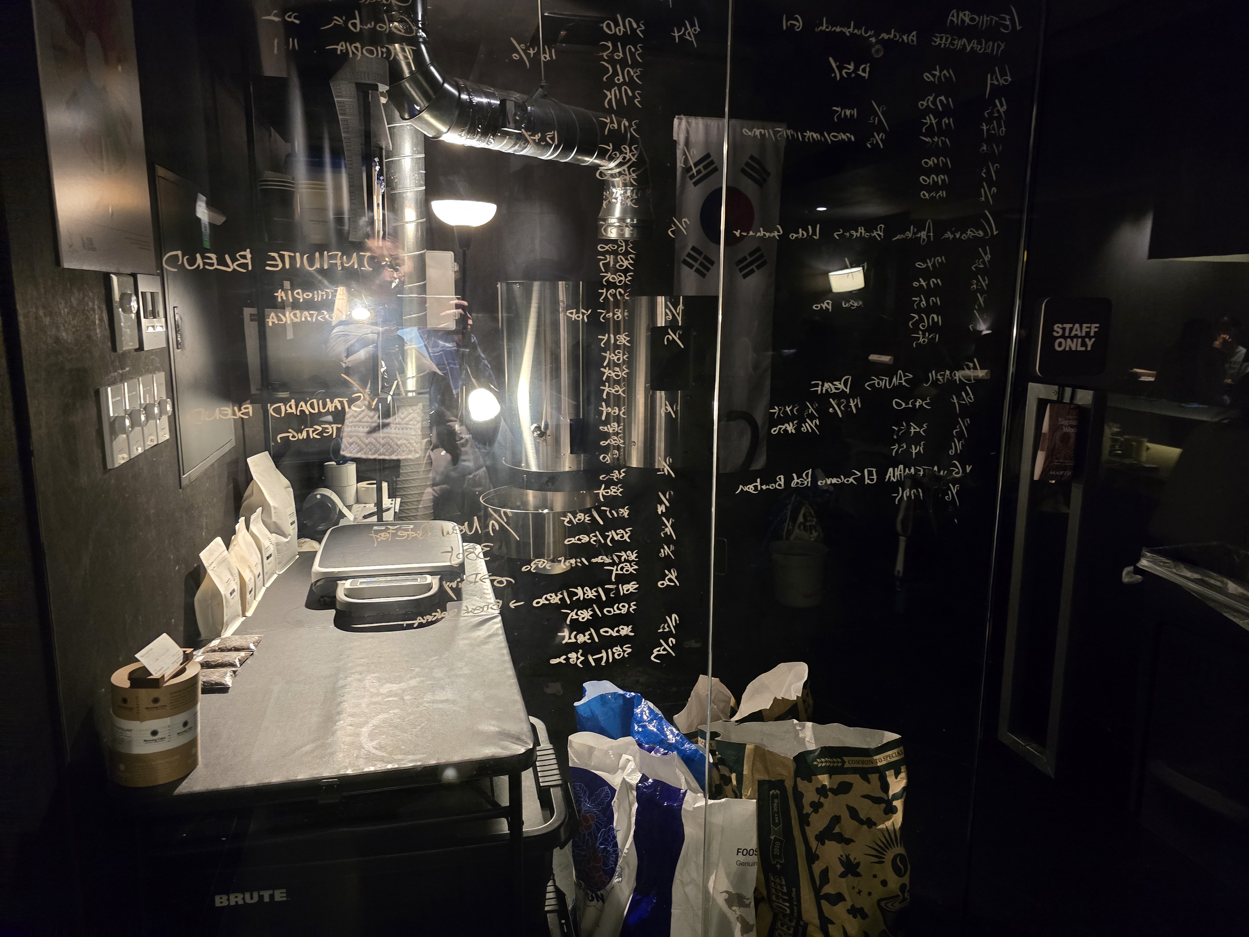 모닝캄커피랩연남점