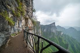 장가계 패키지여행 : 천문산 유리잔도&amp;#44; 케이블카&amp;#44; 그리고 진짜 대륙의 스케일 관련사진