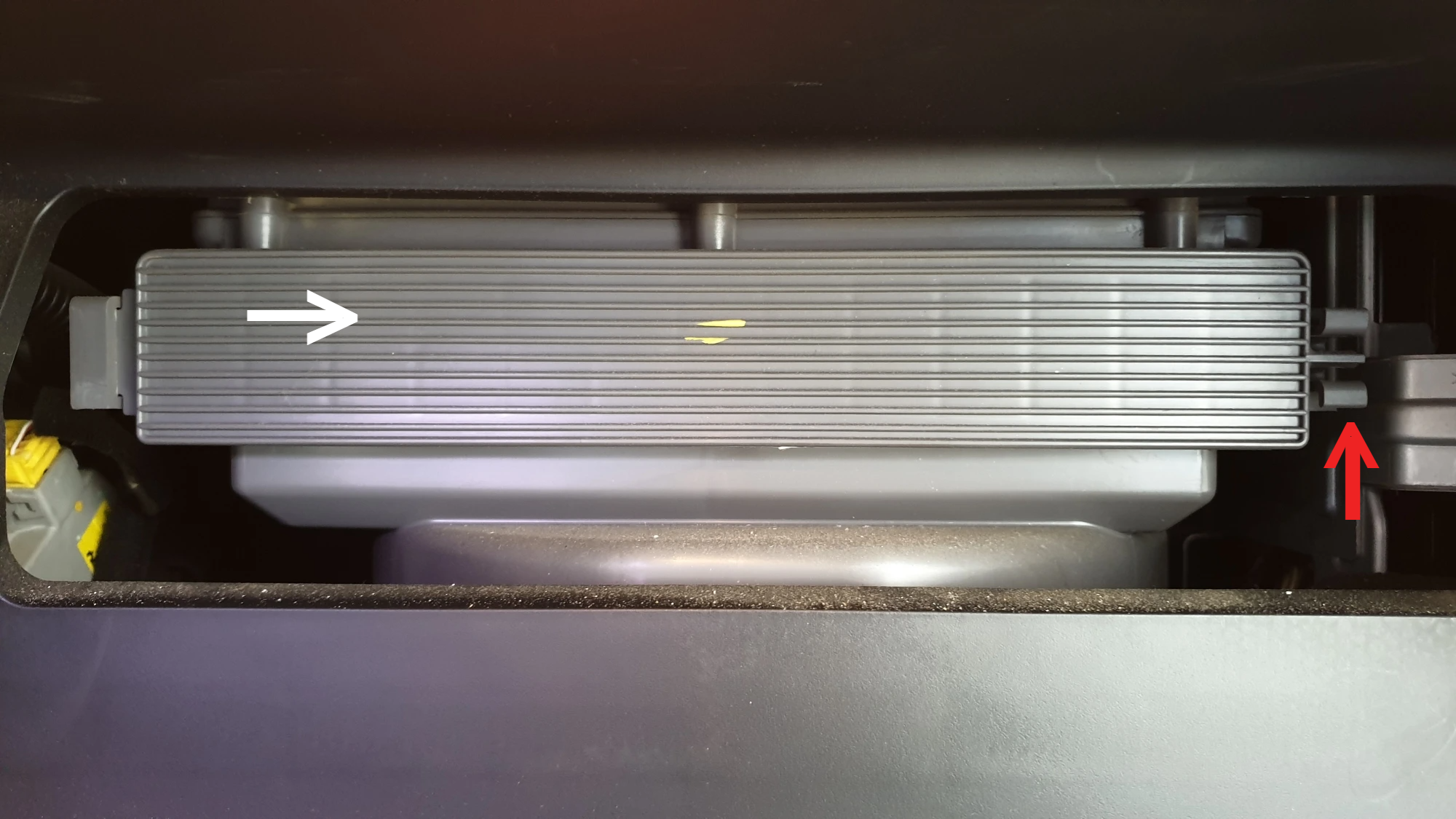 에어컨필터 커버 빼는 방향