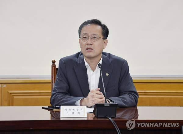 이형일 경제부총리 프로필: 나이 학력 고향 행시 36회 재경부 1차관에서 부총리 발탁까지