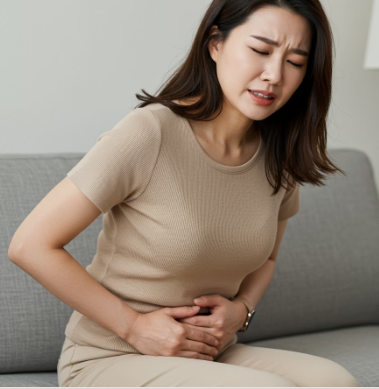 왼쪽 아랫배 통증, 그냥 참으시나요?