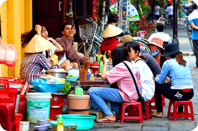 베트남 노상 음식점