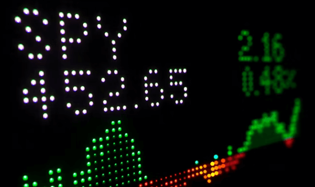 4분기 증시 강세 패턴 대비 지금 시작: 산타 랠리 투자 전략