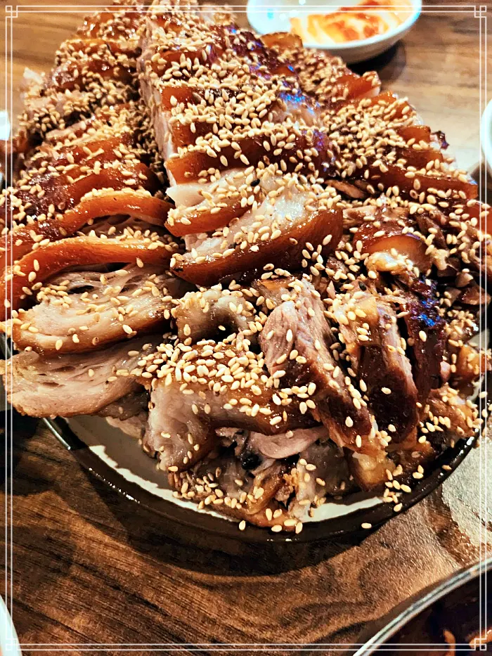 생방송 오늘저녁 강서, 화곡 본동시장 하루 5백족 팔리는 족발, 순대와 순댓국 리필 서비스 맛집