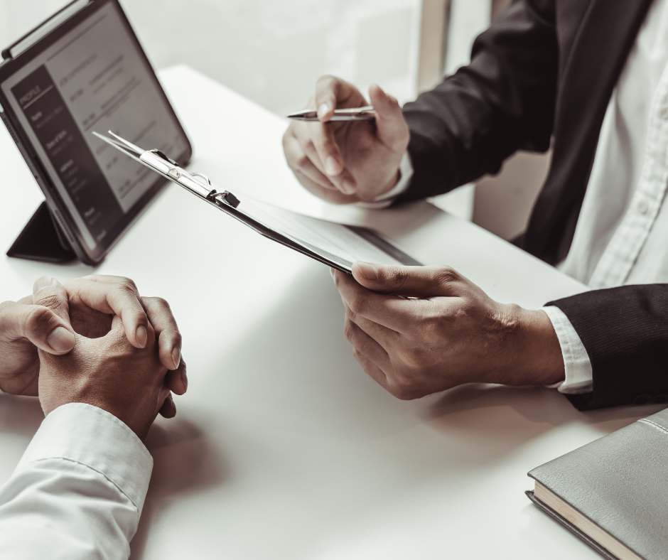 AI 윤리 감사관은 무슨 일을 하나요?