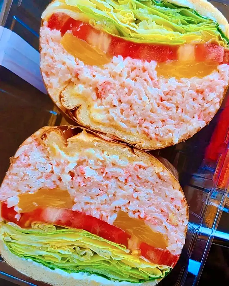 토요일은 밥이좋아 토밥 오픈부터 줄서는 식당 극강의 감칠맛을 자랑하는 홍게 샌드위치 동해 속초 맛집 추천 토밥즈 방송정보