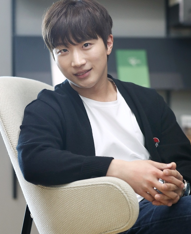 김명준 배우 나이 프로필 키 화보 모범형사 출연작 드라마 과거 결혼