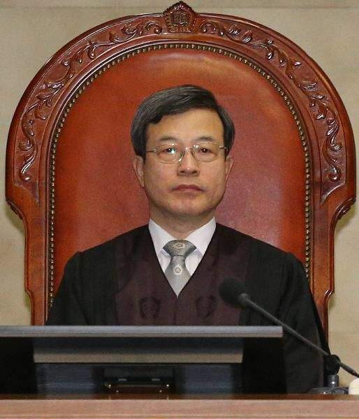 이동원 대법관 법조 경력