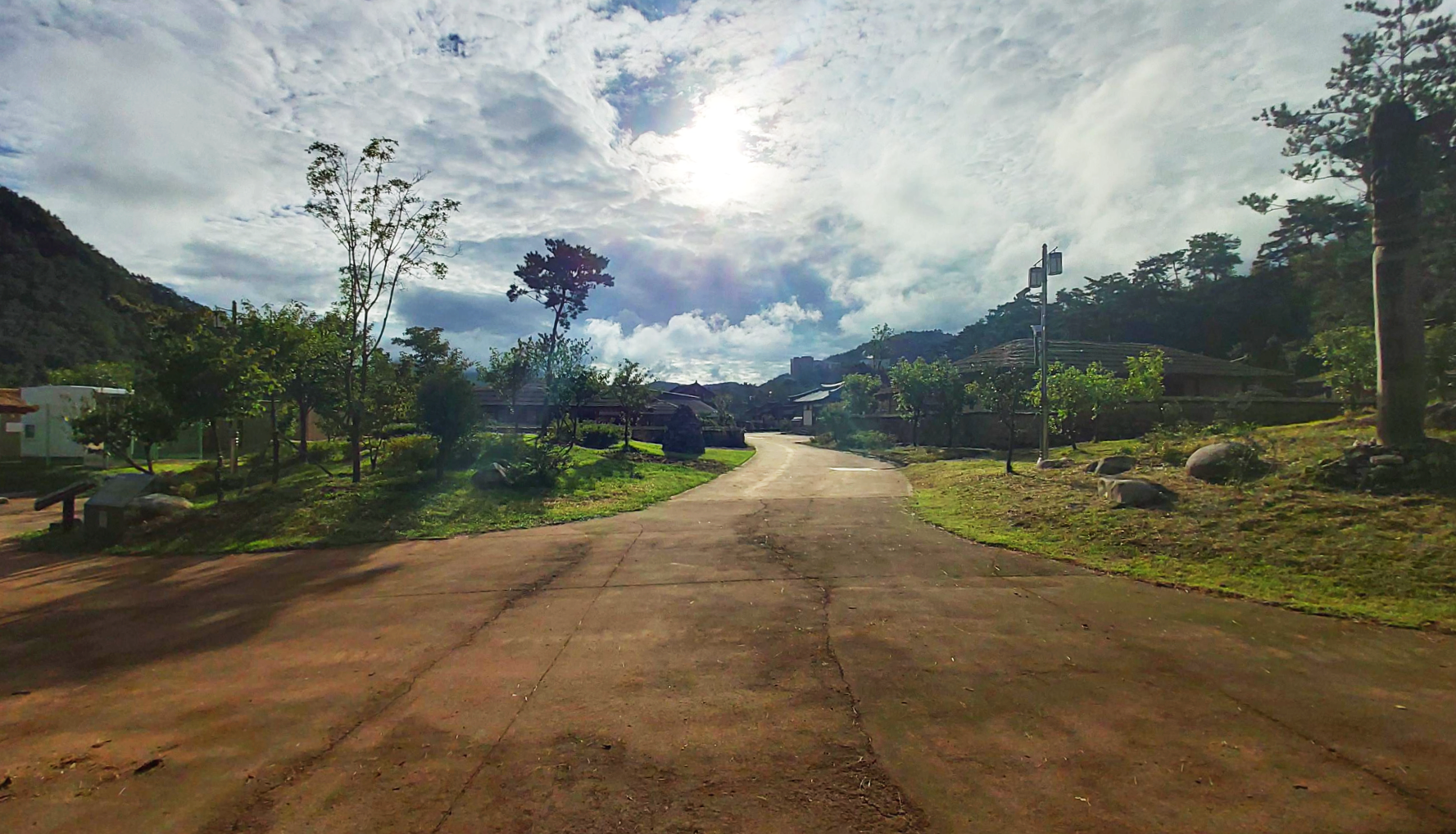 민예촌 입구 청송 한옥민예촌 입구