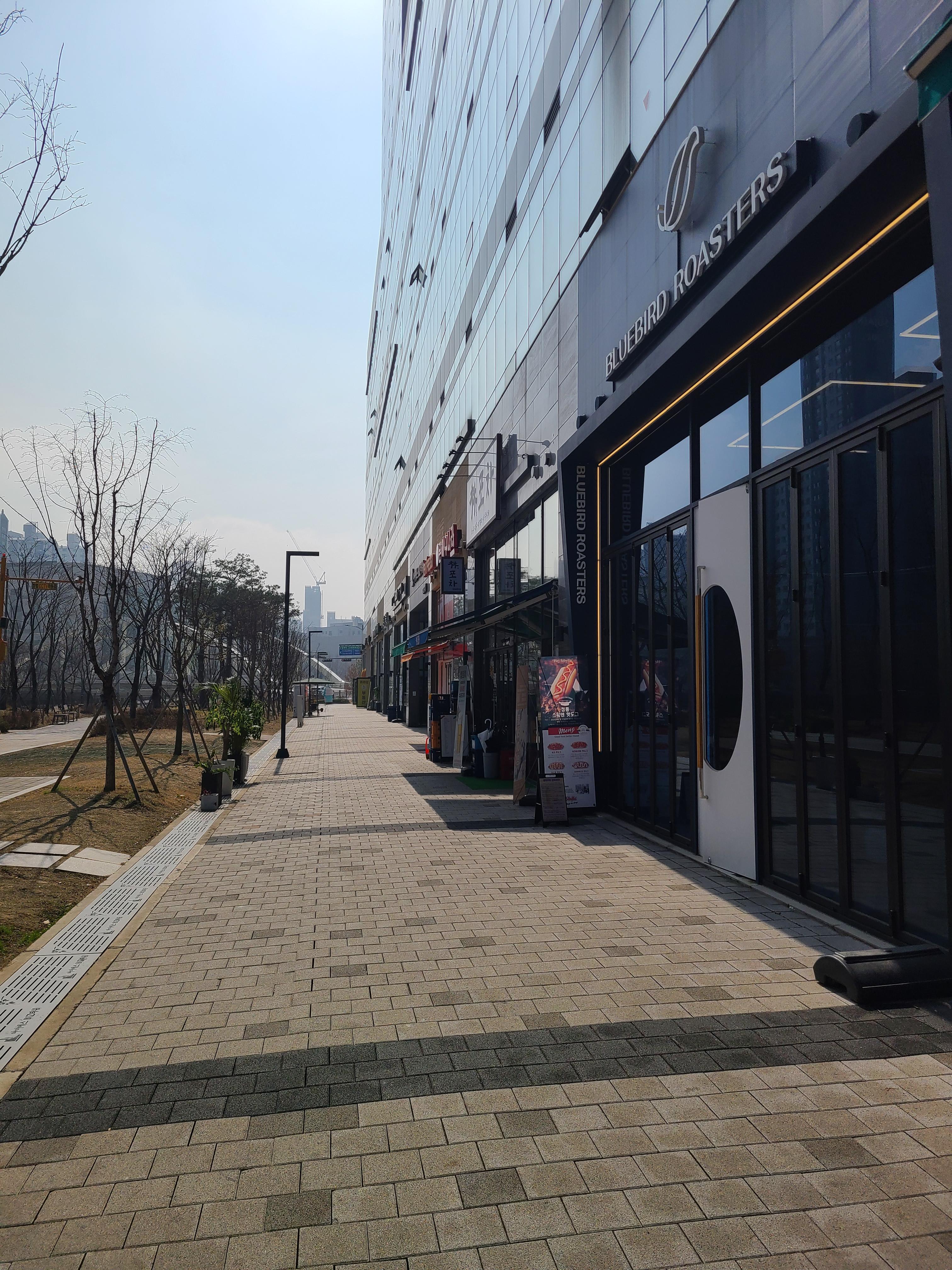 안양아이에스비즈타워 외관 및 주변환경11