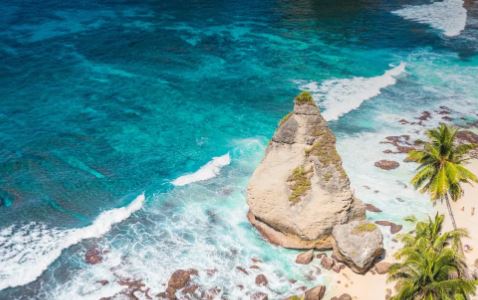 누사 페니다 발리 섬 천혜의 자연 그리고 수상 스포츠