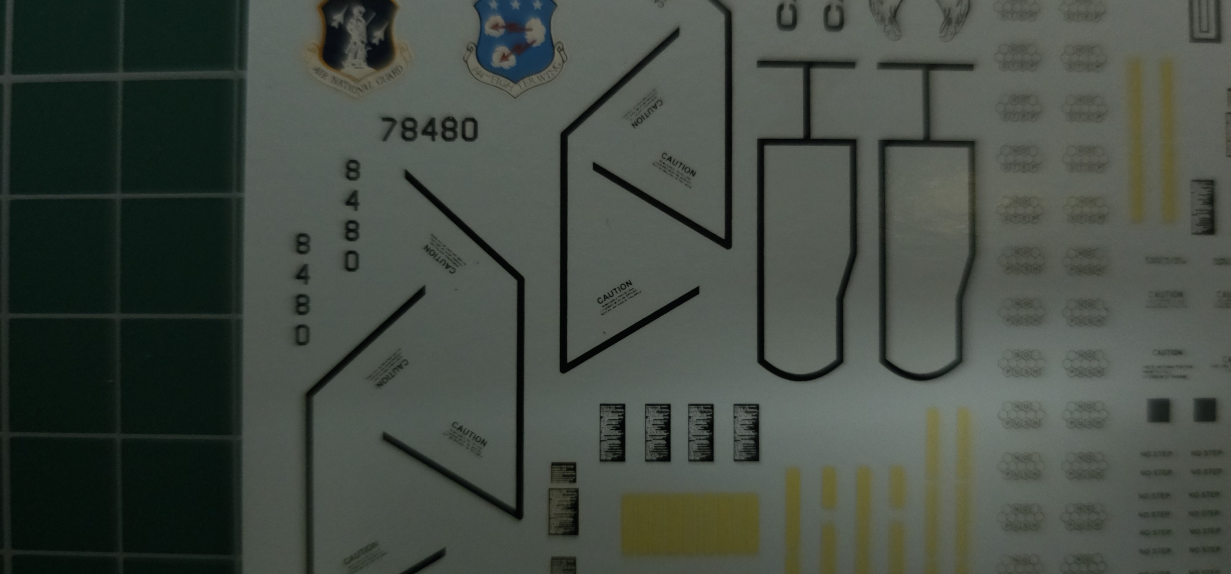 데칼-상세-사진-1