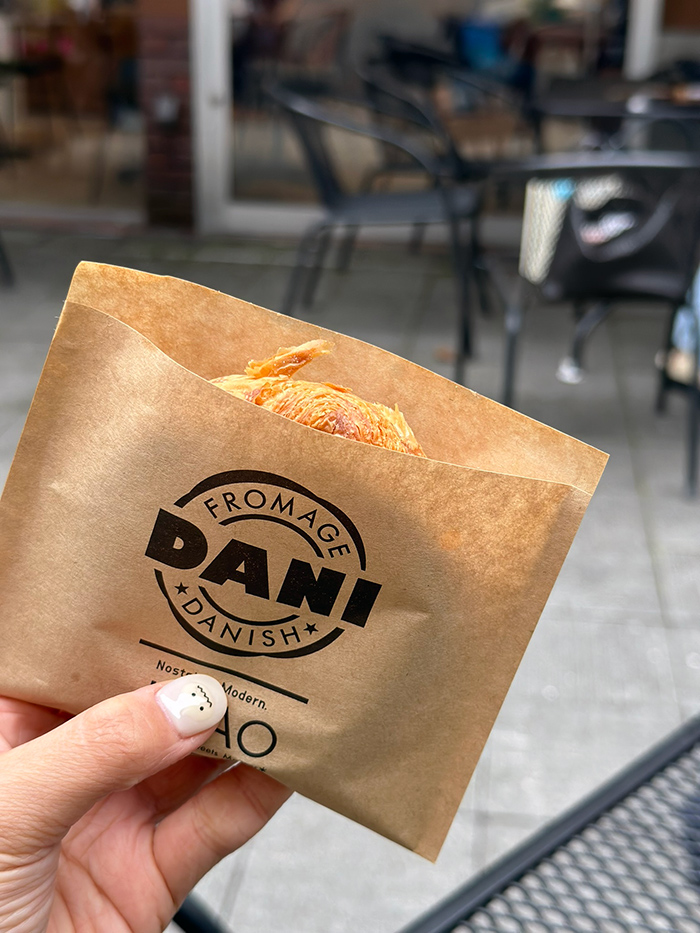 Fromage Danish Dani LeTAO フロマージュデニッシュ デニルタオ