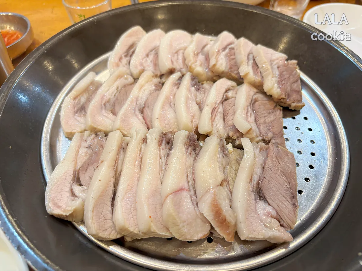 서울-도봉구-창동역-맛집-아바이-토종-순대국-수육