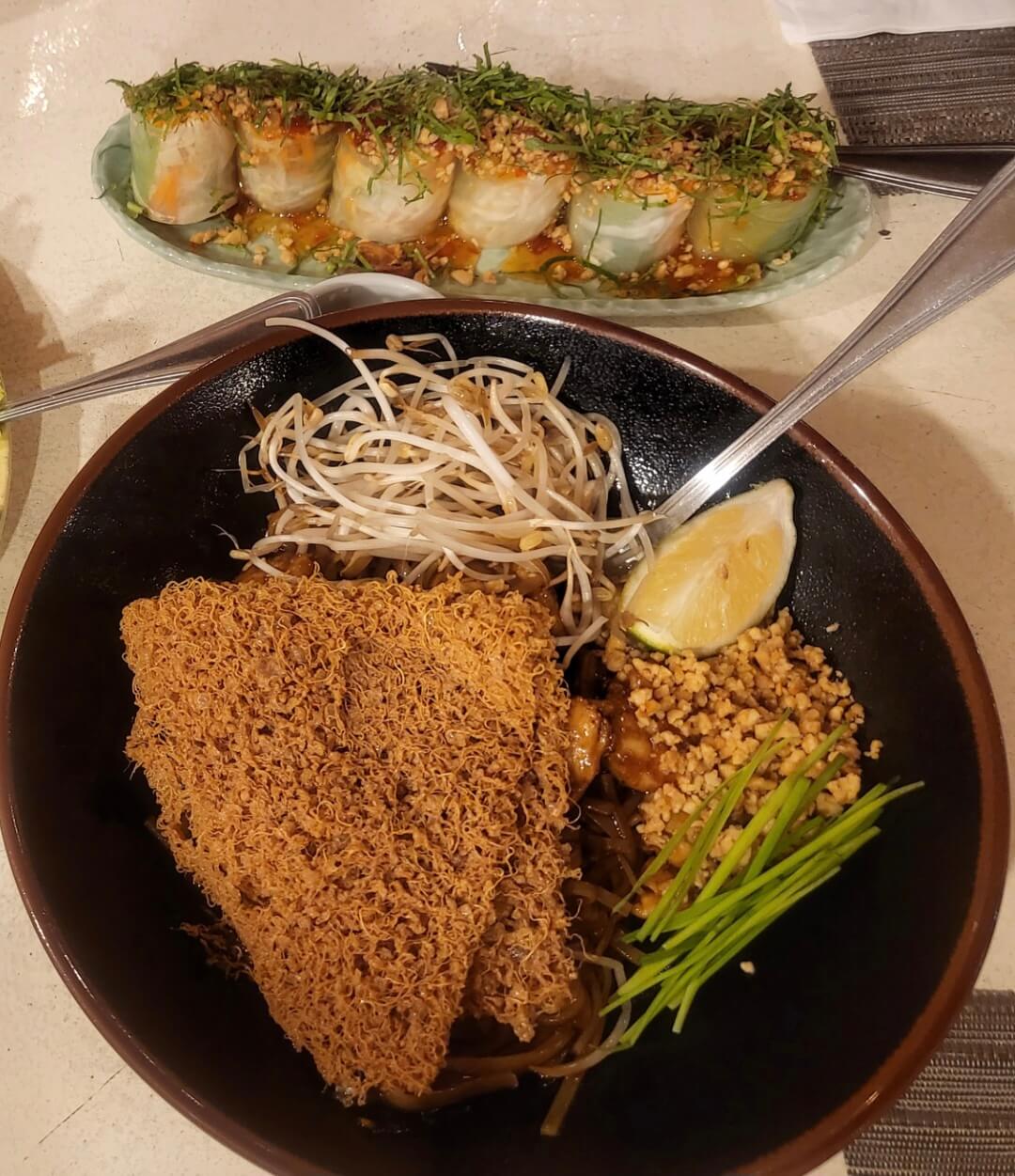 타가이타이 라임앤바질 레스토랑 메뉴 누들