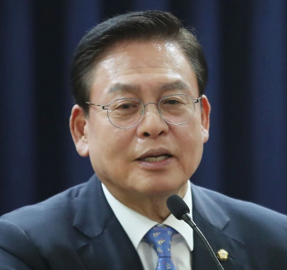 정우택 국회의원 돈봉투 수수 영상과 논란 해명