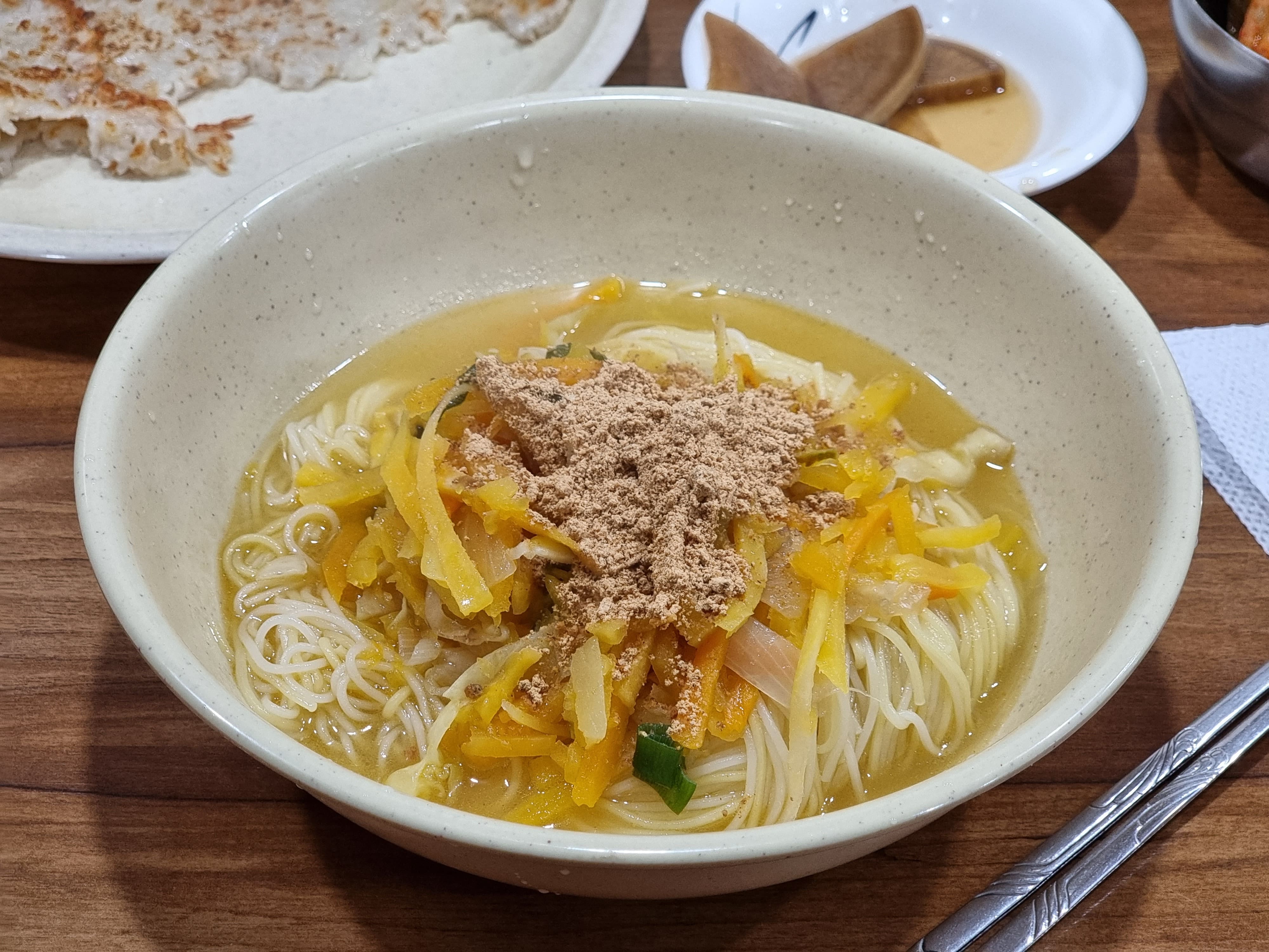 길조식당-호박국수