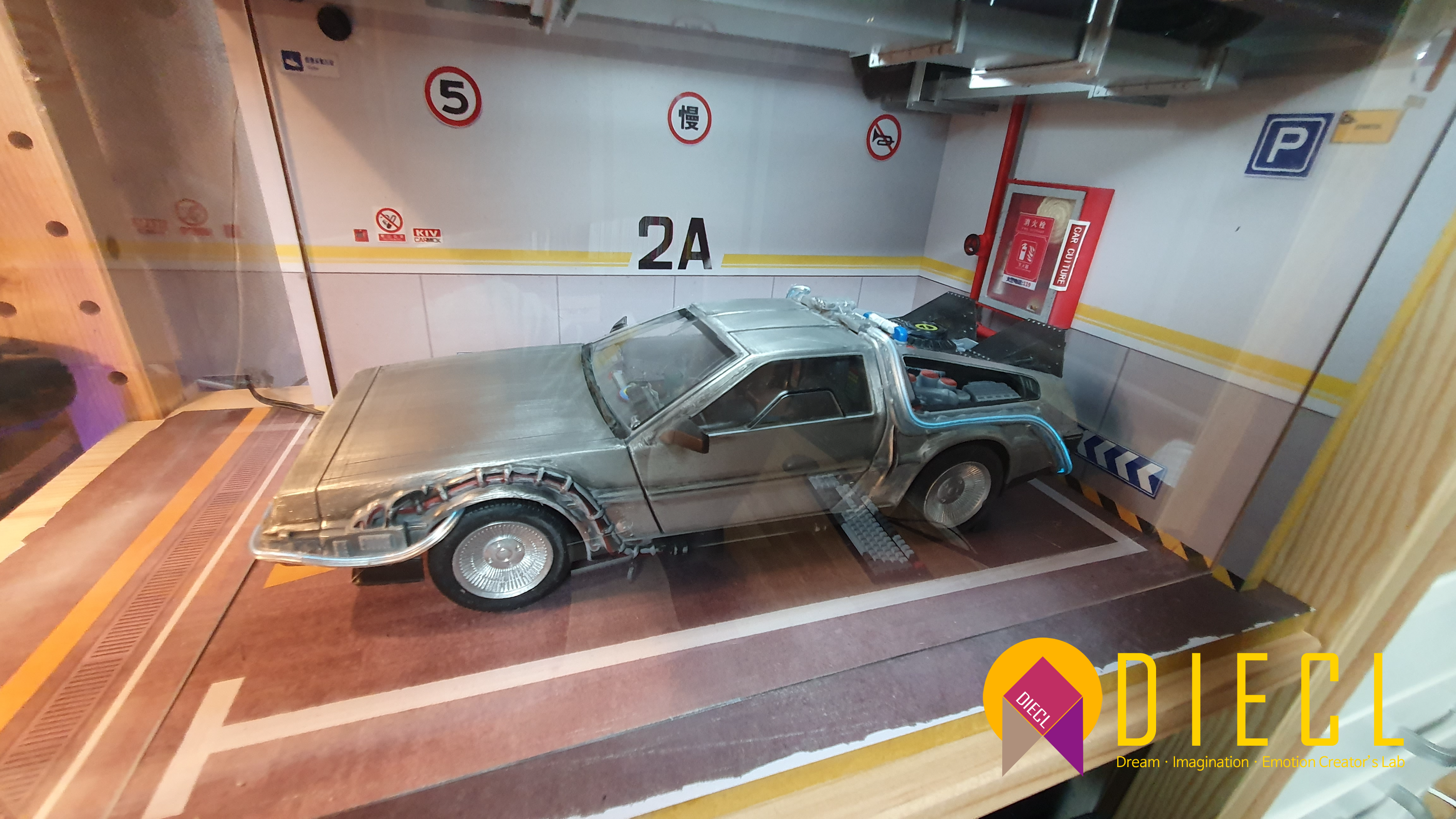 NECA Delorean, Back to the future, BTTF, Polishing, Detail Up, 백투더퓨처, 드로리안