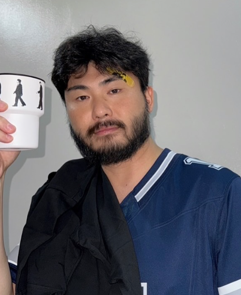 카더가든 나이