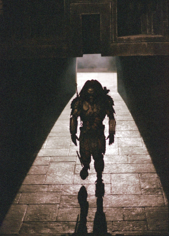 AvP 1: 에이리언 vs 프레데터 (2004)