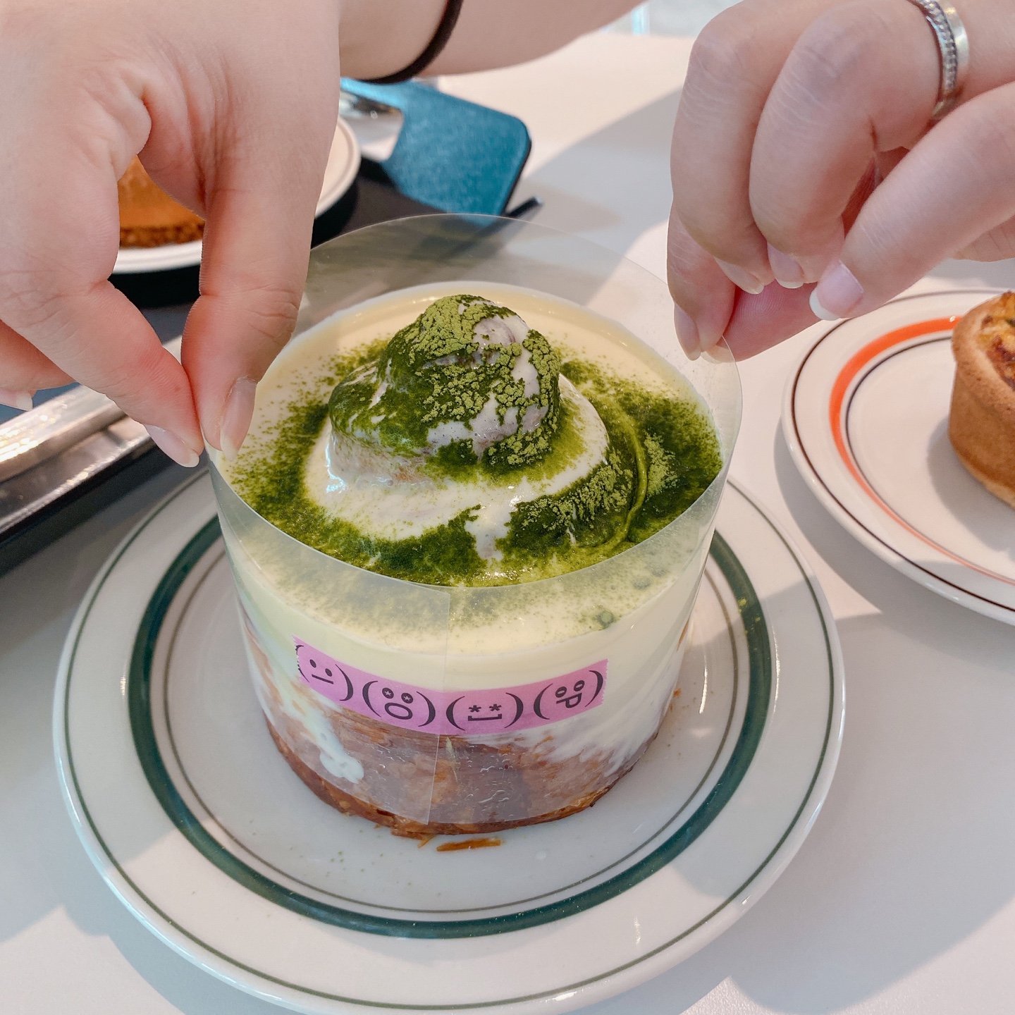 제주 구좌 송당무끈모루 안돌오름 밧돌오름 웨딩포토존 웨딩촬영 대형베이커리 카페 안도르 andor 인생샷