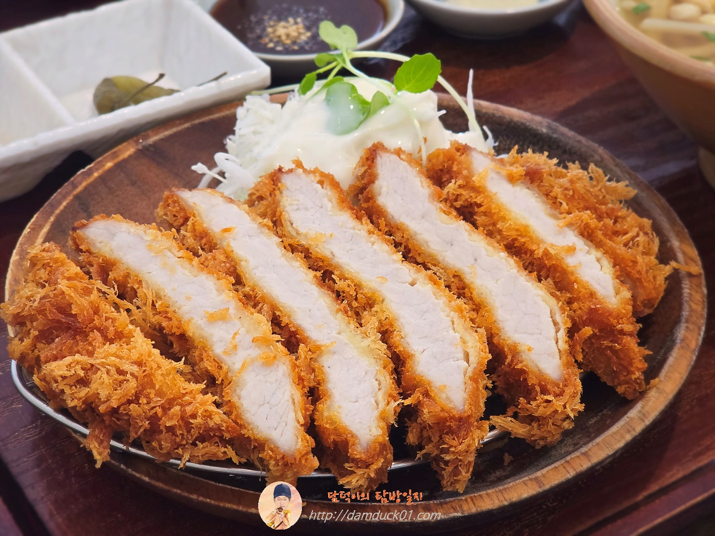 돈카츠 정식 - 돈카츠 B (돈카츠 + 계란밥 + 가케우동)