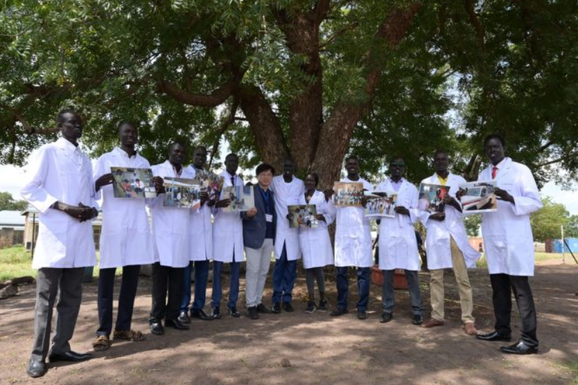 그는 떠났지만 그의 사랑은 지금도 이어지고 있다.