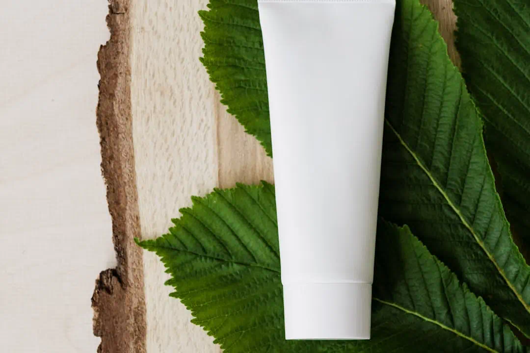 기미를 줄이는 자외선 차단제의 모습