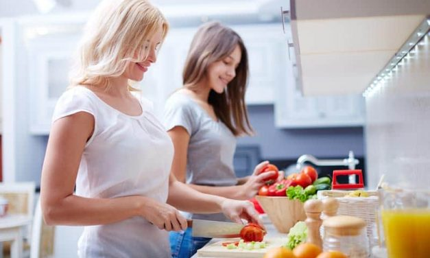 자취생을 위한 필수 주방 가전 5가지 - 요리 시간을 절약하는 비결