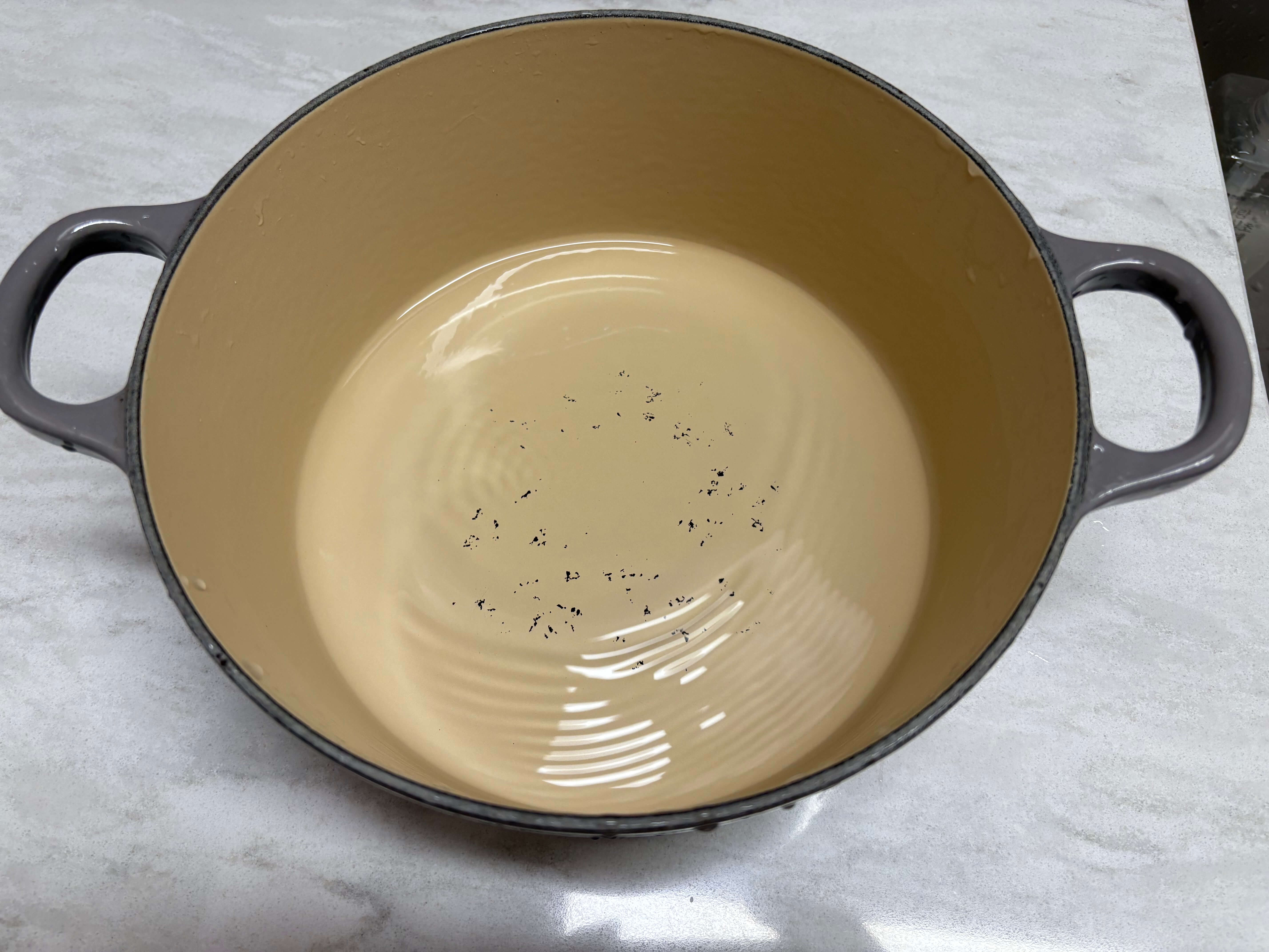 르크루제 냄비 탄자국 세척