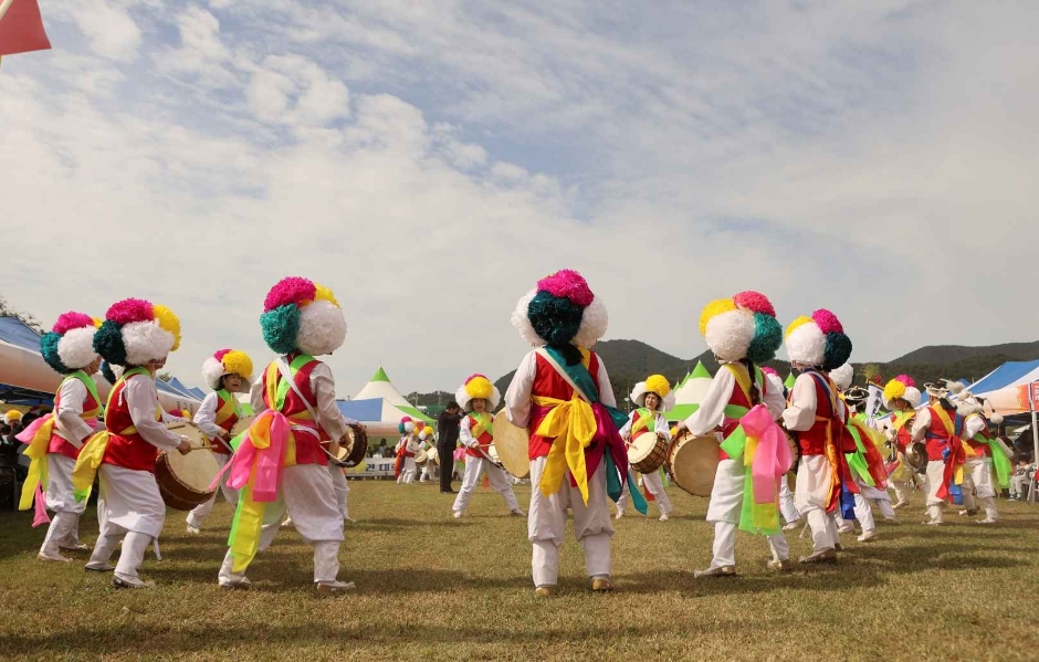 2024 양산 삽량문화축전 기본정보와 프로그램 공연 정리 홍지윤 장윤정 서지오 영기 브브걸 최전설 박성우 마이진 진시몬 양지원 곽창선 유민지 고정우