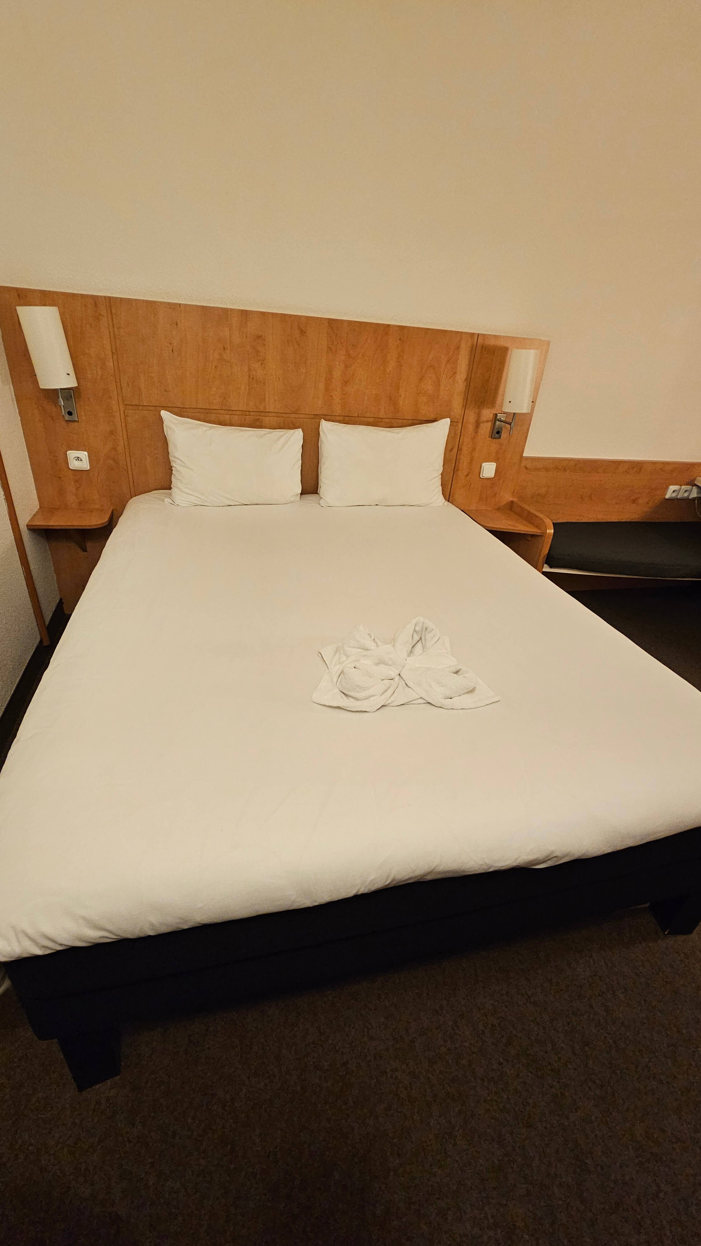 체코 프라하 여행 숙소 이비스 말라스트라나