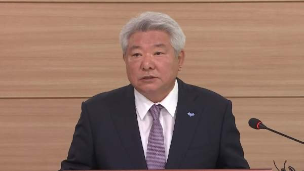 김홍일 변호사 방송통신위원장