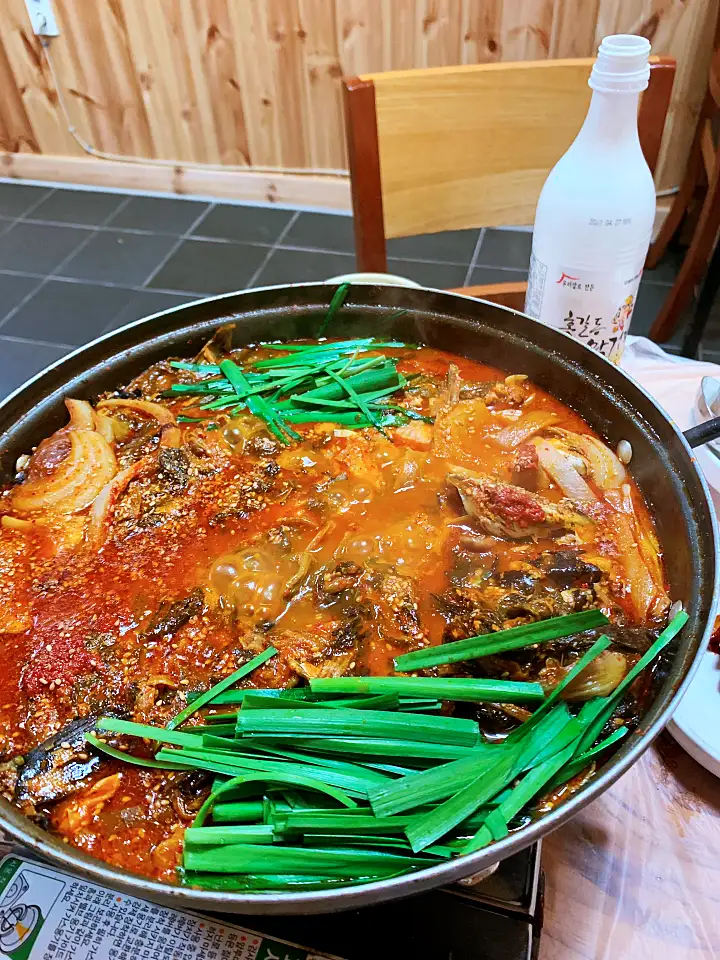 이만기 동네한바퀴 시즌2 메기찜 50여 년 전통의 삼대 메기 빠가사리 매운탕 찜 전남 장성 장성호 맛집 소개