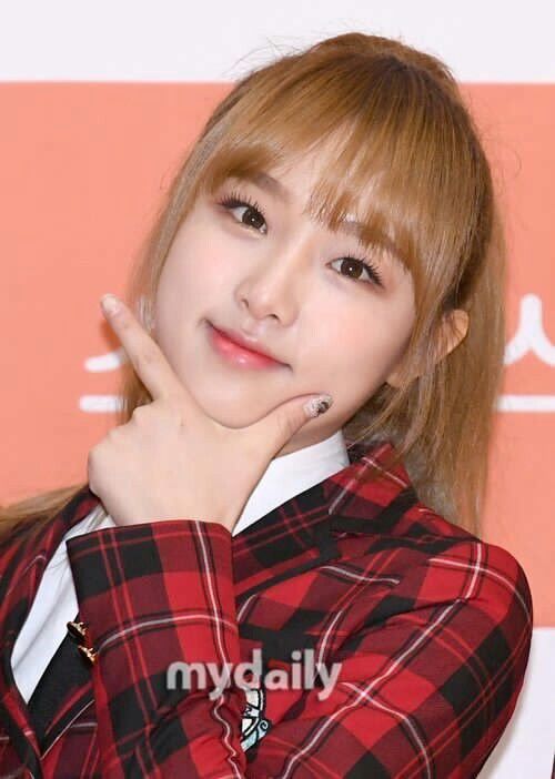 아이즈원 최예나 귀여운 매력어필